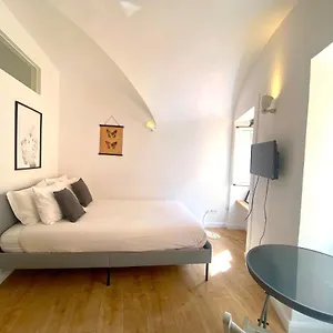 Cozy With Easy Access To Center Lisboa