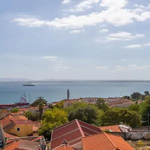 Apartment Flh Beato River View With Balcony, Lisbon